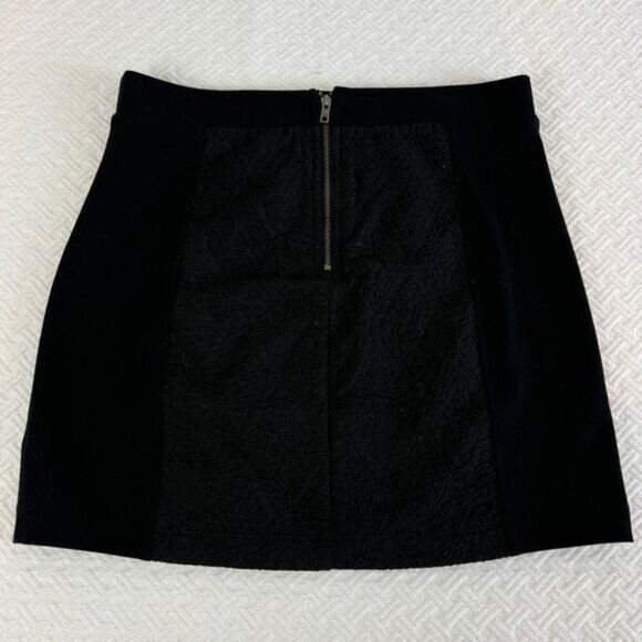 American Eagle AE Women's Size 4 Black Blue Signature Fleece A Line Mini Skirt - Picture 4 of 8